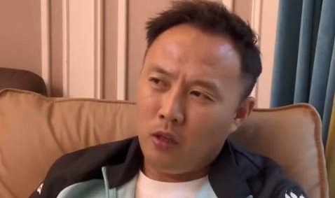 开云电子-亚泰主场0-4惨败，范晓冬：现在的亚泰队就是一个四不像