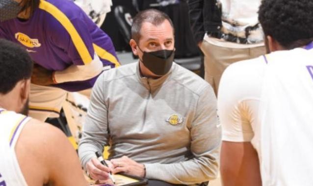 开云登录入口地址-沃格尔主动为韦少背锅 残阵湖人明日期待狙击太阳