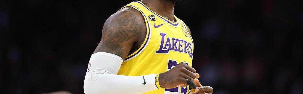 开云电子-ESPN：联盟多位消息人士建议詹姆斯前往掘金，与约基奇联手