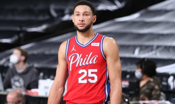 开云登录入口地址-休赛期最后的悬念何时解 西蒙斯究竟是走还是留？