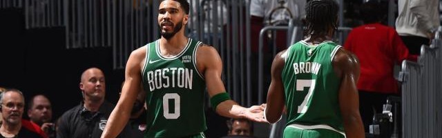 开云登录入口地址-双探花控场破解骑士围剿！米切尔双拳难敌四手